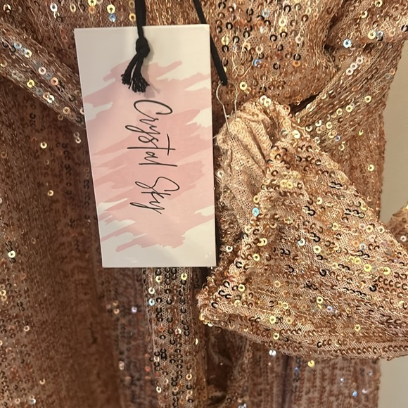 Crystal Sky Gold Sequined Dress - Picture 5 of 8